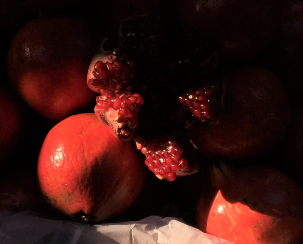 crawford market, Rosh Hashanah, Jewish holidays, pomegranate